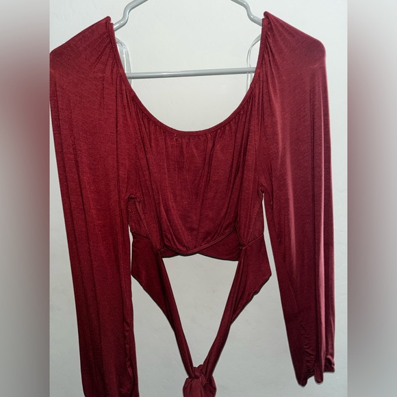 Red Cropped Tie Top - Picture 2 of 3